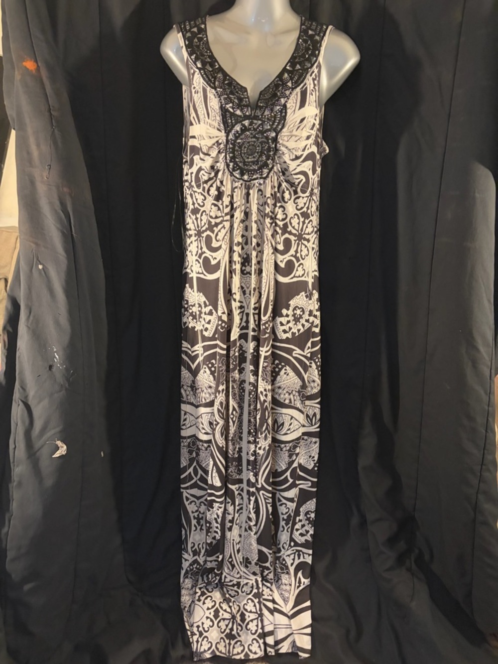 Apt. 9 Black and White Beaded V-Neck Maxi Dress